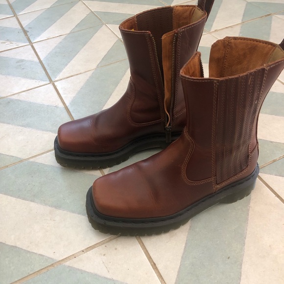 Dr Martens Amaayah Lo Chelsea Boot - Picture 7 of 7